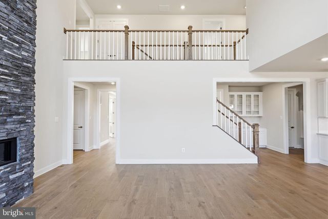 233 COFFMAN DR, Exton, PA 19341