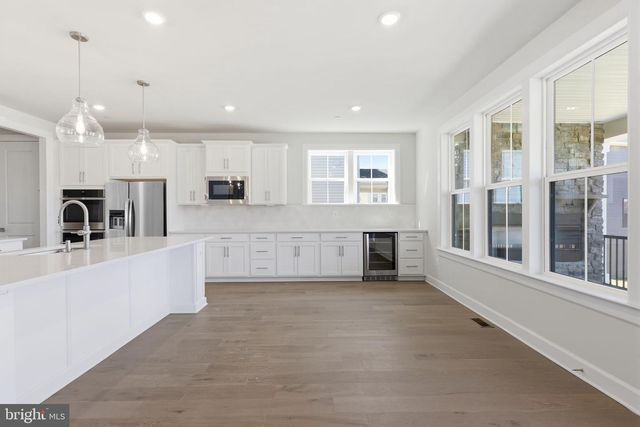 233 COFFMAN DR, Exton, PA 19341