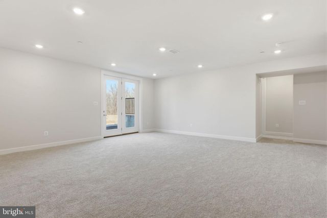 233 COFFMAN DR, Exton, PA 19341