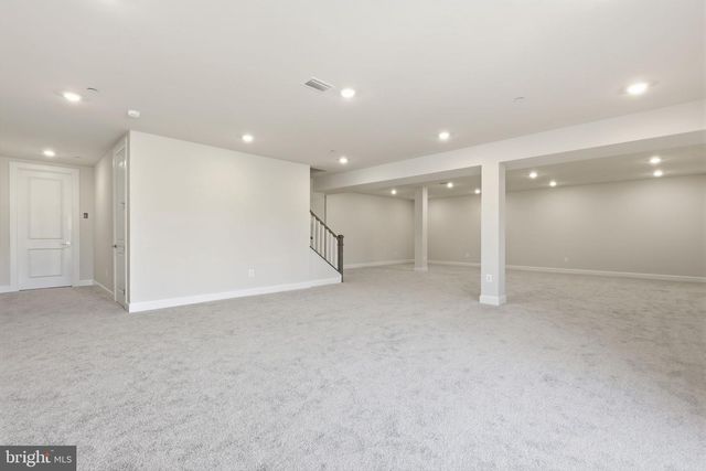 233 COFFMAN DR, Exton, PA 19341