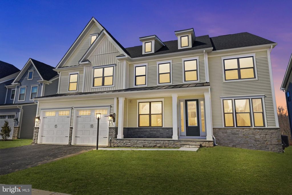 233 COFFMAN DR, Exton, PA 19341