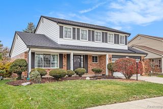 9704 Sil Street, Taylor, MI 48180