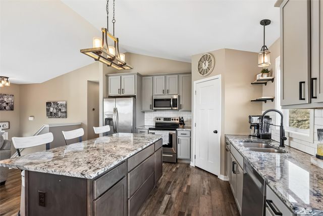 104 Everett Circle, Mingo, IA 50168