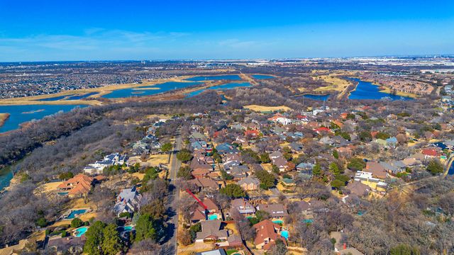 2200 Castle Rock Road, Arlington, TX 76006