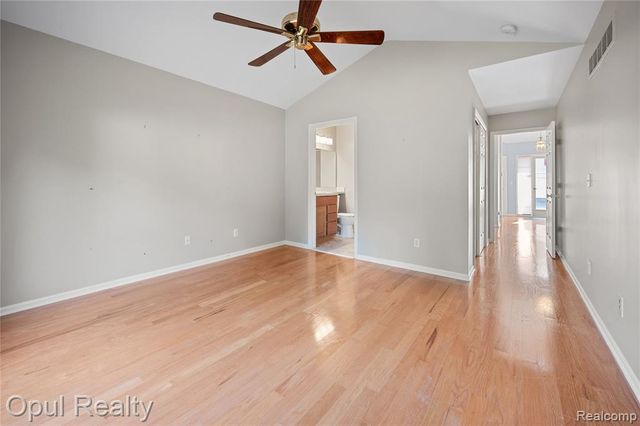 6351 Pembrook Drive, Westland, MI 48185
