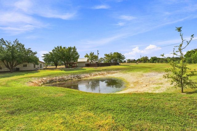 102 Valley View DR E, Leander, TX 78641