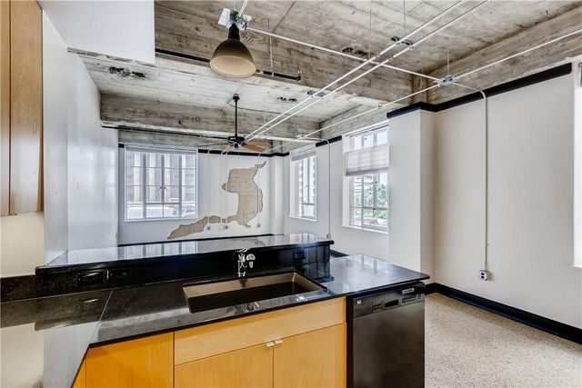 710 Colorado ST 4J, Austin, TX 78701