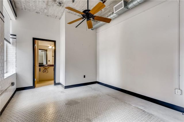 710 Colorado ST 4J, Austin, TX 78701