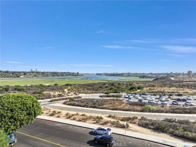 2504 University, Newport Beach, CA 92660