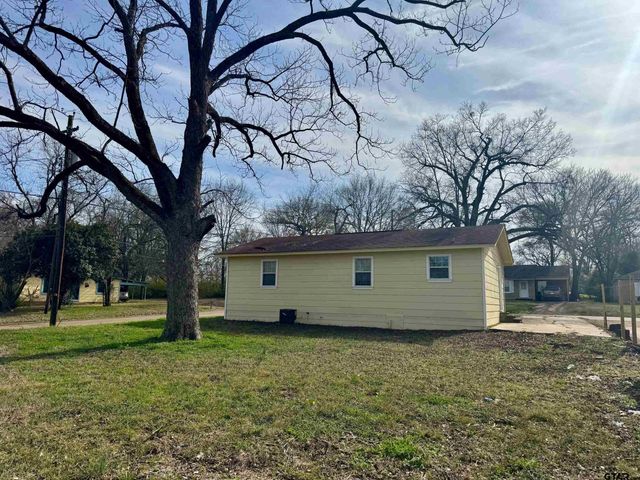 301 Fairview, Pittsburg, TX 75686