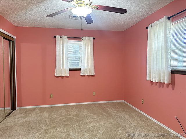 60 Town And Country, Ardmore, OK 73401