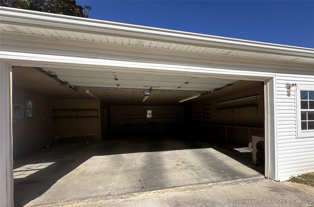 60 Town And Country, Ardmore, OK 73401