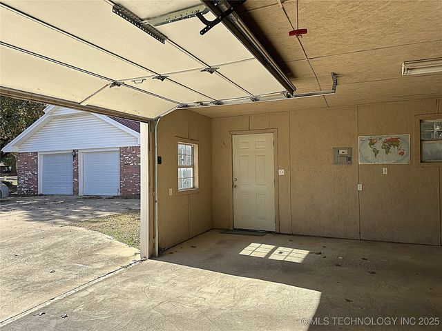 60 Town And Country, Ardmore, OK 73401