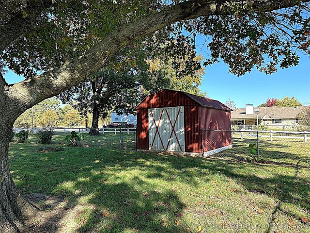 60 Town And Country, Ardmore, OK 73401