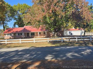 60 Town And Country, Ardmore, OK 73401