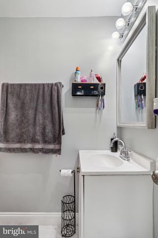 7100 SOUTHLAWN DR, Oxon Hill, MD 20745