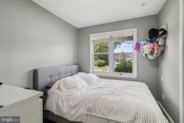 7100 SOUTHLAWN DR, Oxon Hill, MD 20745