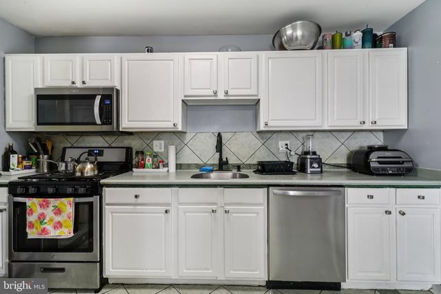 7100 SOUTHLAWN DR, Oxon Hill, MD 20745