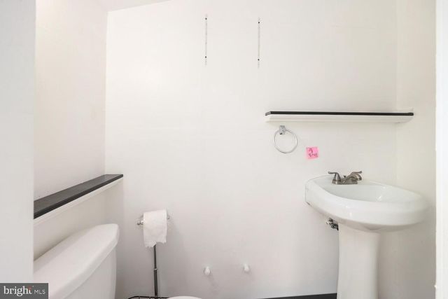 8208 MOUNT VERNON HWY, Alexandria, VA 22309