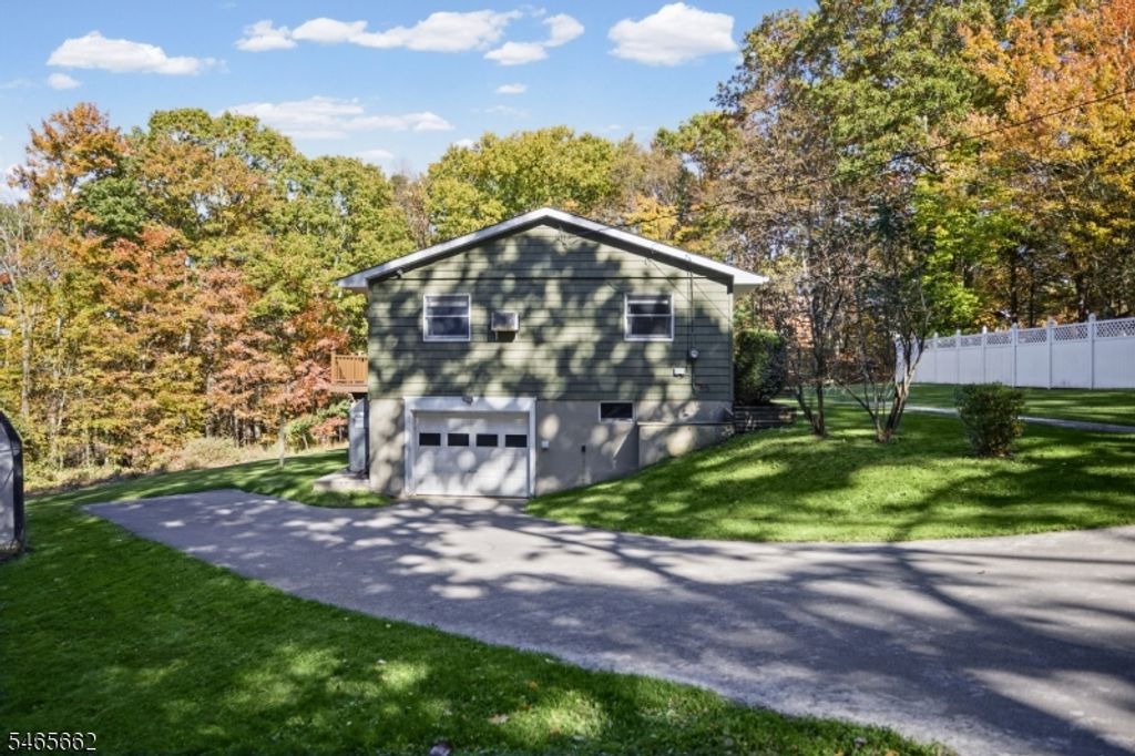 23 Steenykill Rd, Montague Twp., NJ 07827 — photo 5