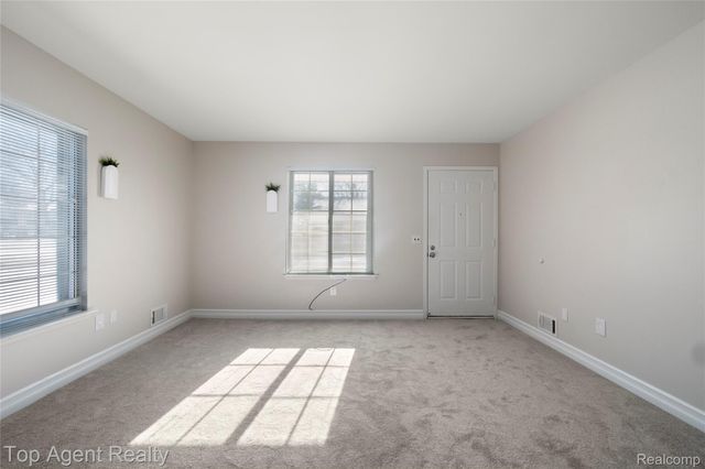 30623 Washington Boulevard, Warren, MI 48093