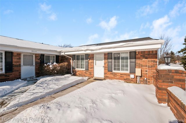 30623 Washington Boulevard, Warren, MI 48093