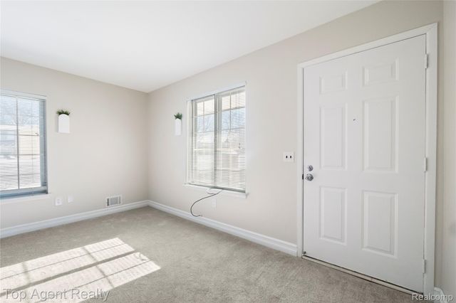 30623 Washington Boulevard, Warren, MI 48093