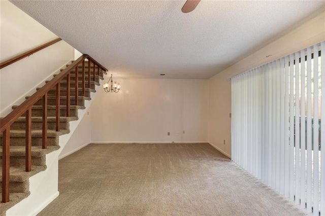 6 NW Fairway Drive NW, Kennesaw, GA 30144