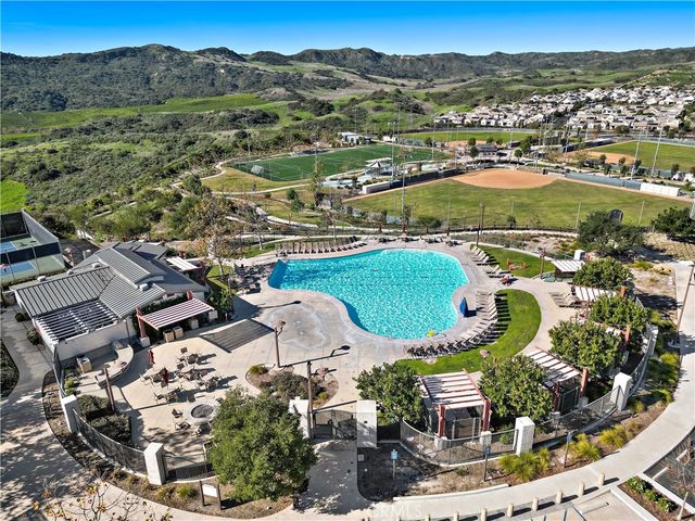 21 Promesa Avenue, Rancho Mission Viejo, CA 92694
