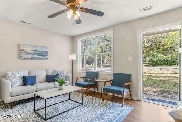 162 James Street, Beaufort, SC 29902