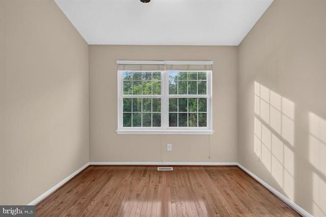 3609 BUCKEYE CT, Fairfax, VA 22033
