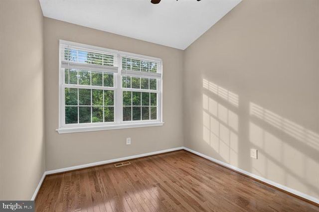 3609 BUCKEYE CT, Fairfax, VA 22033