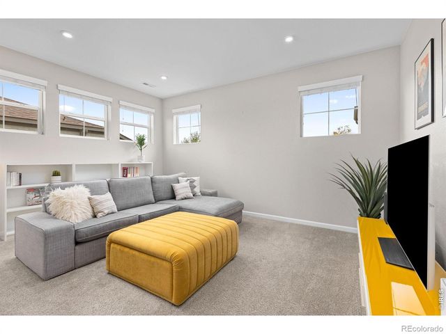 676 Stage Station Way, Lafayette, CO 80026