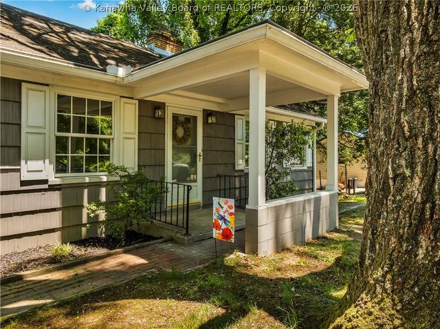 1413 Longridge Road, Charleston, WV 25314