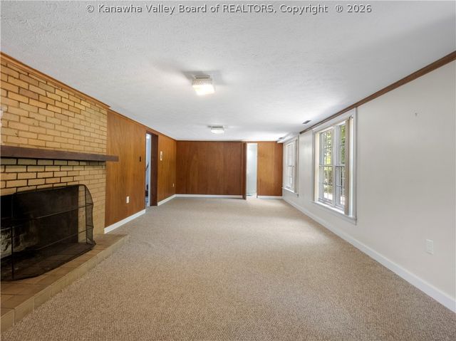1413 Longridge Road, Charleston, WV 25314