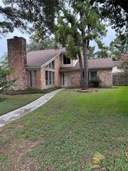 4807 Wind Chimes Drive, Houston, TX 77066