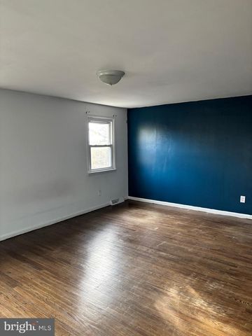 148 DIAMOND AVE, Pine Hill, NJ 08021