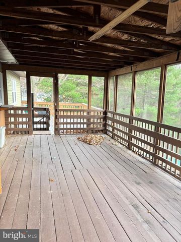 148 DIAMOND AVE, Pine Hill, NJ 08021