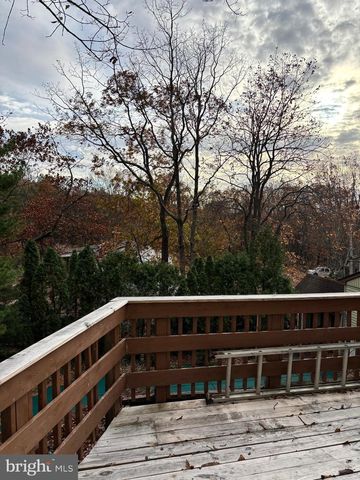 148 DIAMOND AVE, Pine Hill, NJ 08021