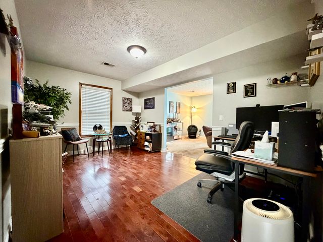 207 Rookwood Court, Richmond, KY 40475