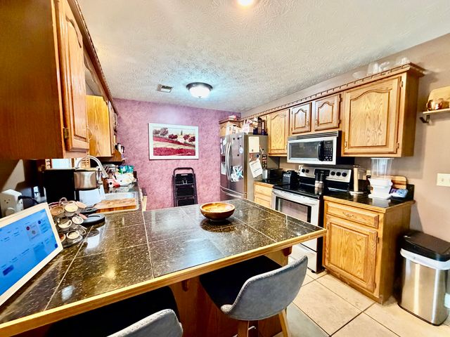 207 Rookwood Court, Richmond, KY 40475