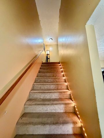 207 Rookwood Court, Richmond, KY 40475