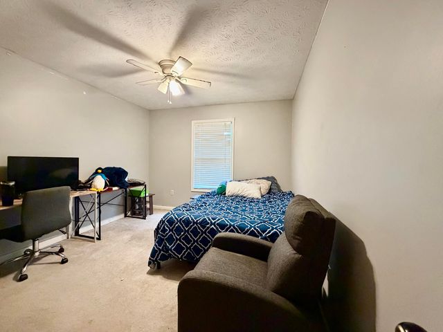 207 Rookwood Court, Richmond, KY 40475