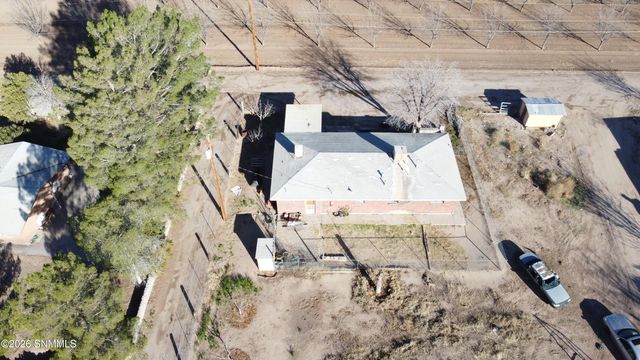 135 Armadillo Lane, Las Cruces, NM 88007