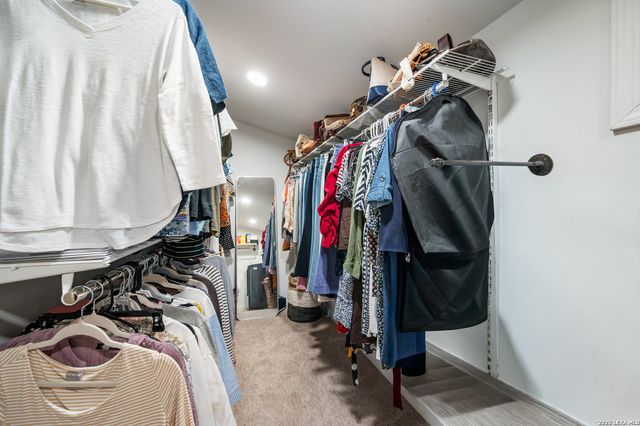 114 Wagon Trail Road, Shavano Park, TX 78231