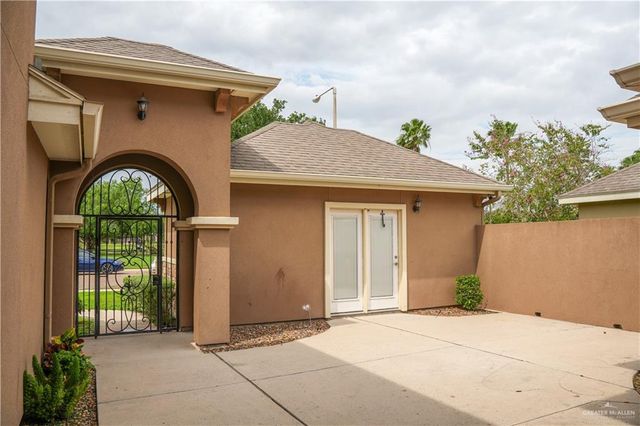 3707 Green Jay Drive, Mission, TX 78572