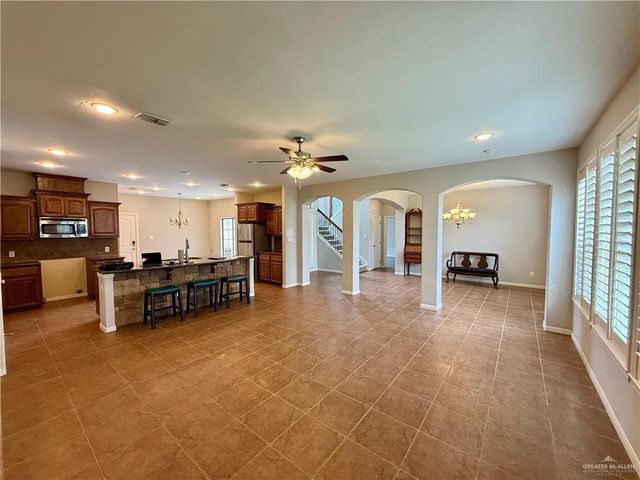 3707 Green Jay Drive, Mission, TX 78572
