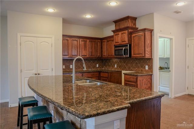3707 Green Jay Drive, Mission, TX 78572