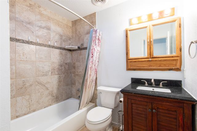 808 Meadow Mead Drive, Allen, TX 75002