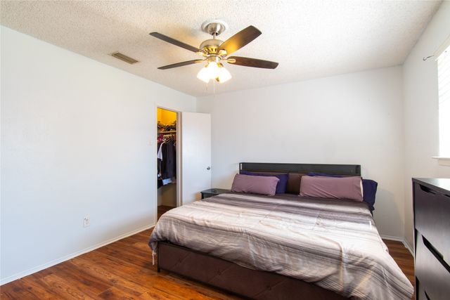 808 Meadow Mead Drive, Allen, TX 75002